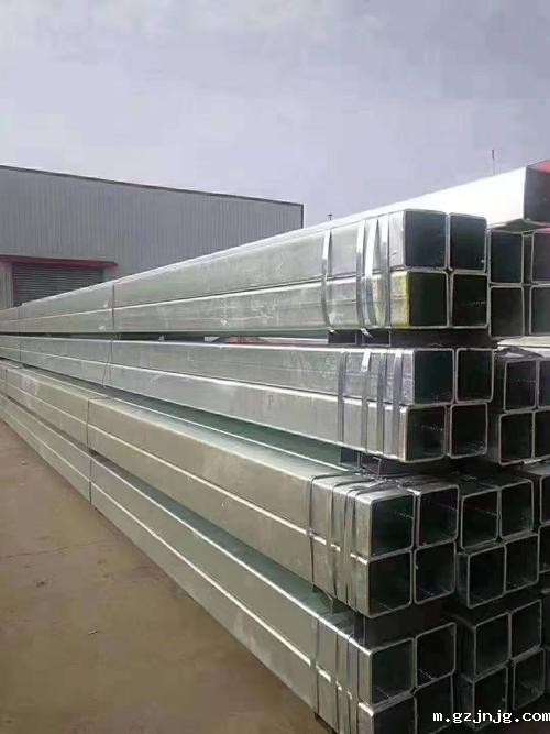 镀锌方矩管.jpg 镀锌方矩管
