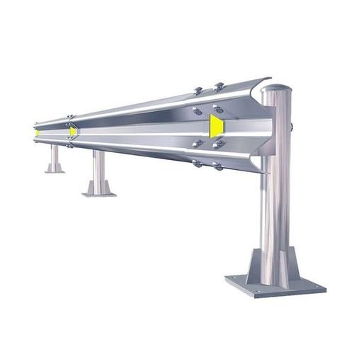 高速公路护栏板.jpg 高速公路护栏板