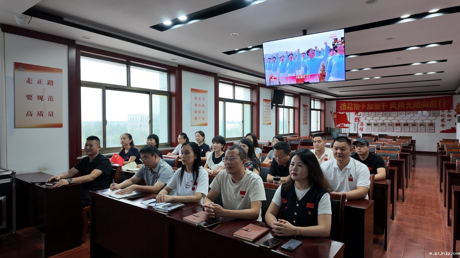 2025090315371101966fd27c204fbda8233d4591c9fdda